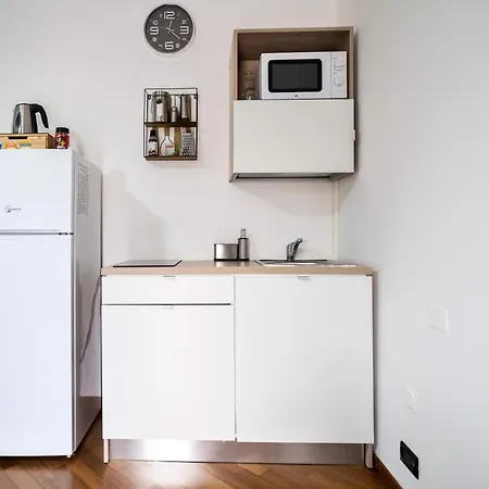 Dante 138 Class & * בארי