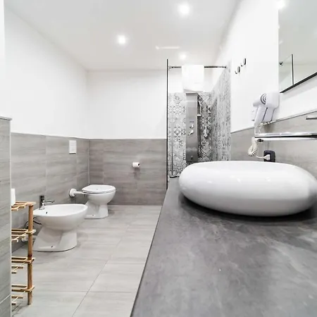 Dante 138 Class & * 바리