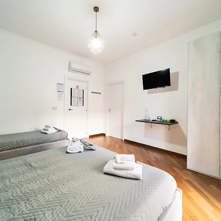 Dante 138 Class & Apartment *