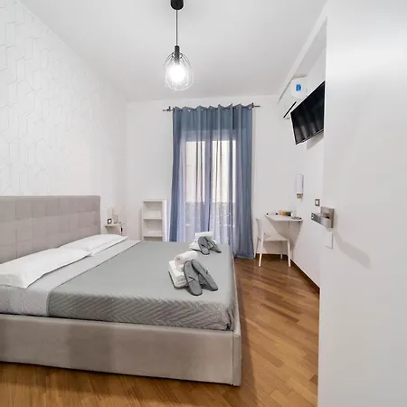Dante 138 Class & Apartment