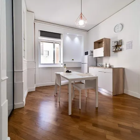 Dante 138 Class & Apartment